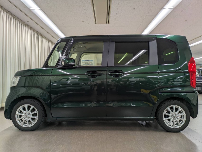 ホンダ N BOX 9枚目