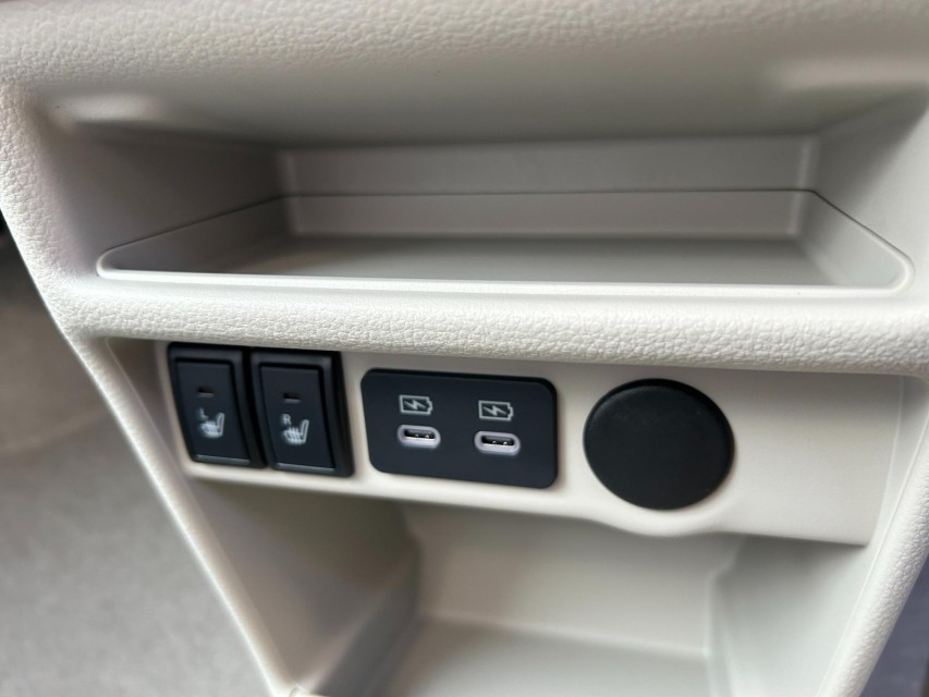 スズキ アルトラパン 31枚目