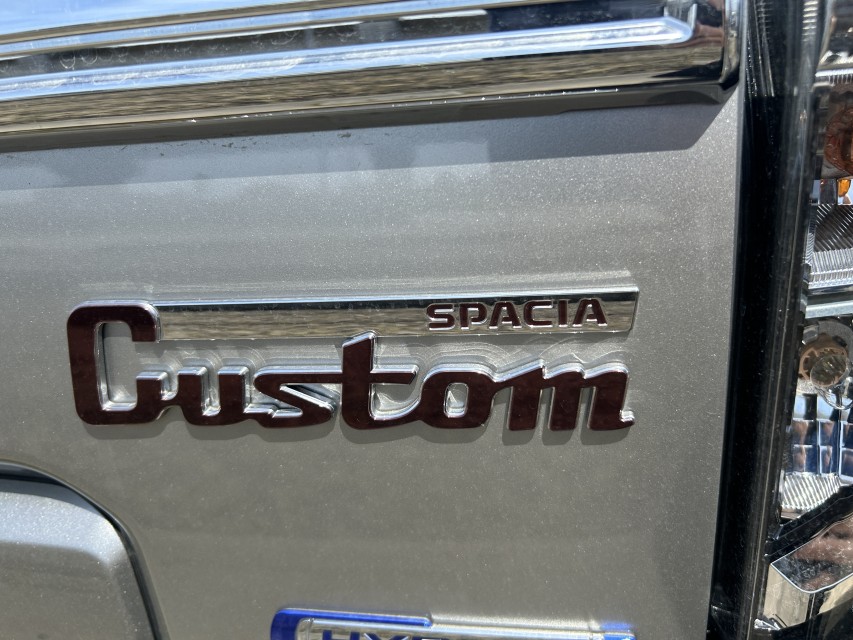 スズキ スペーシア 7枚目