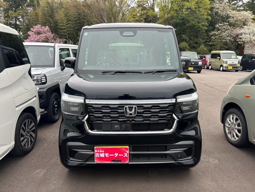 ホンダ N BOX 2枚目