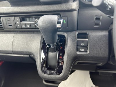 ホンダ N BOX 29枚目