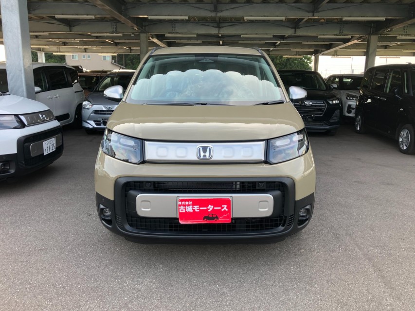 ホンダ フリード 2枚目