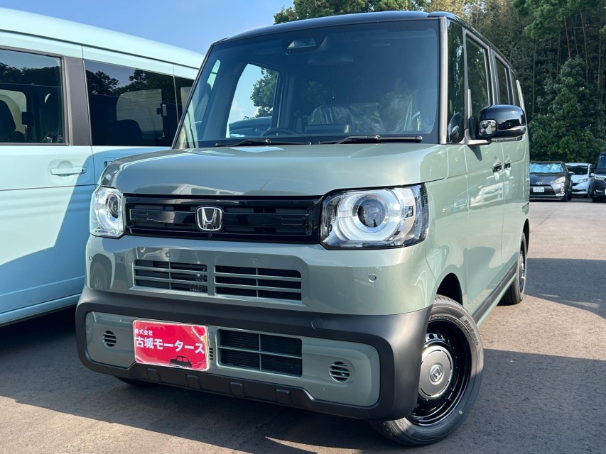 ホンダ N BOX 1枚目