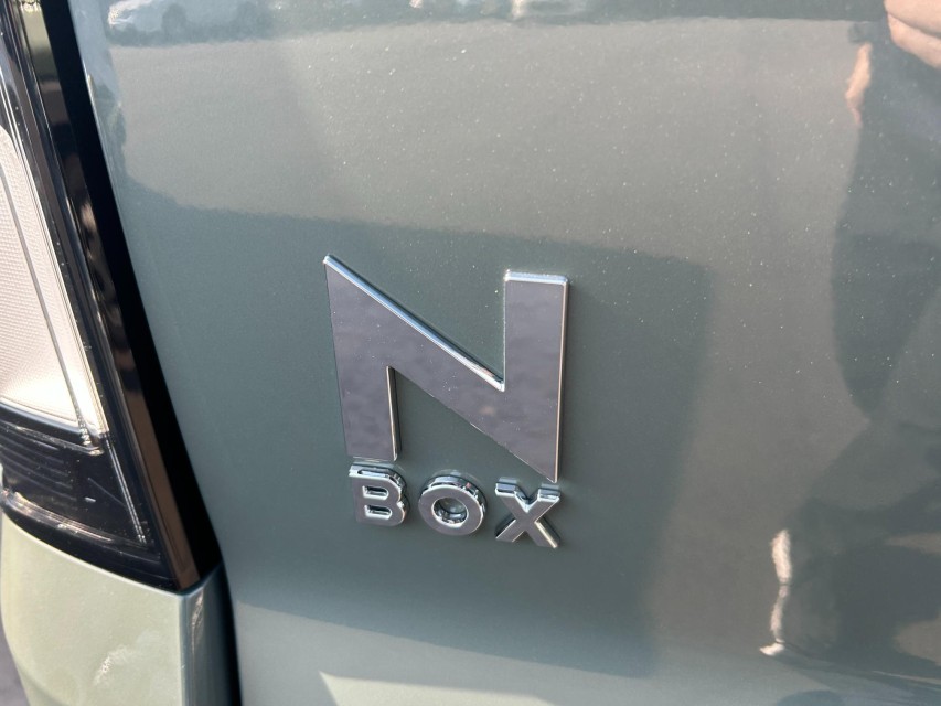 ホンダ N BOX 12枚目