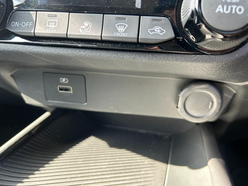 ニッサン ノート 34枚目