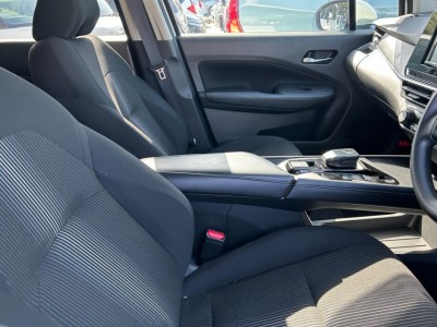 ニッサン ノート 6枚目