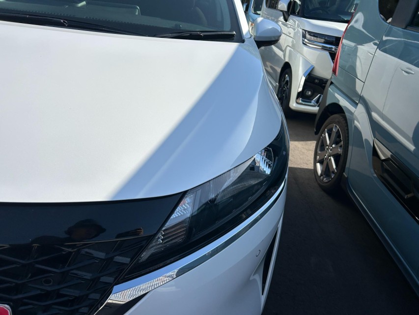 ニッサン ノート 9枚目