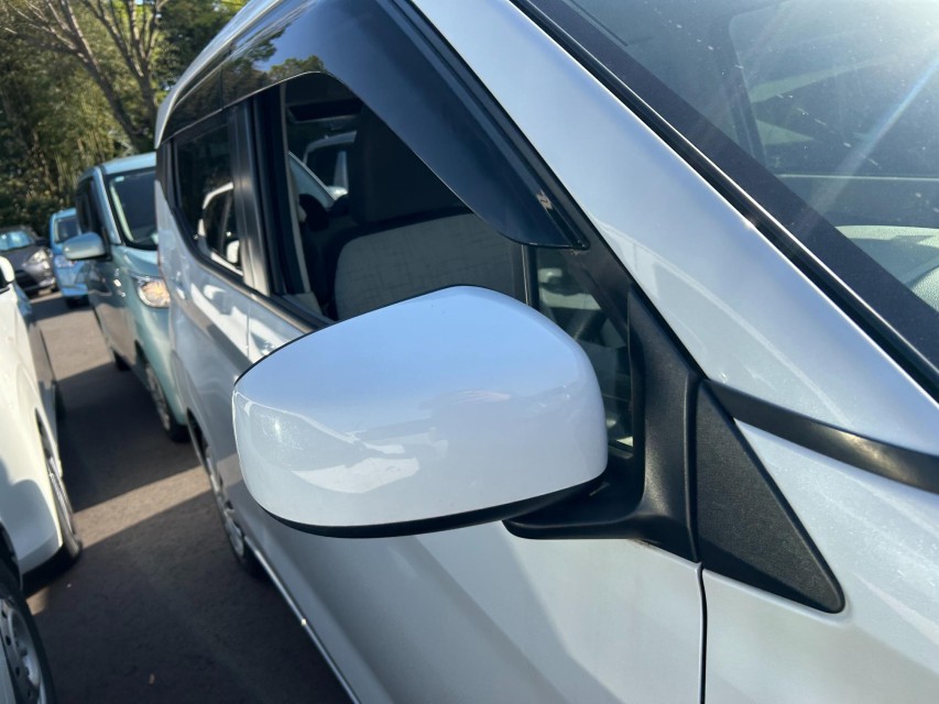 三菱 eKワゴン 26枚目