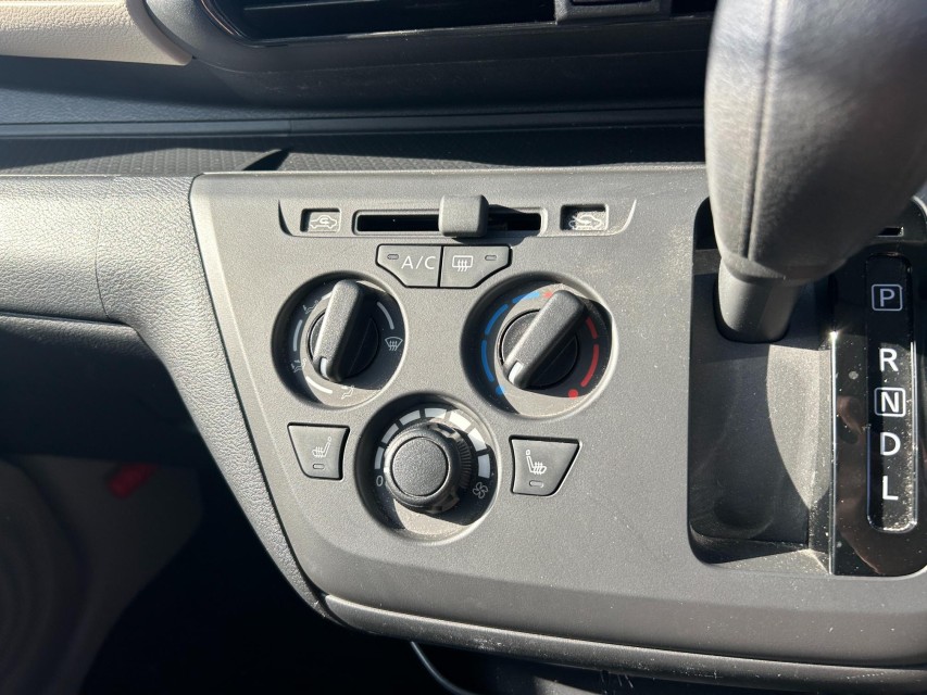 三菱 eKワゴン 31枚目