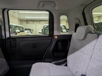 ダイハツ ムーヴキャンバス 25枚目