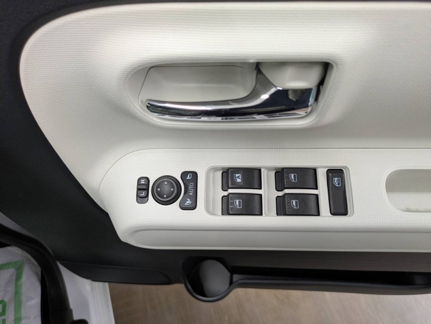 ダイハツ ムーヴキャンバス 30枚目