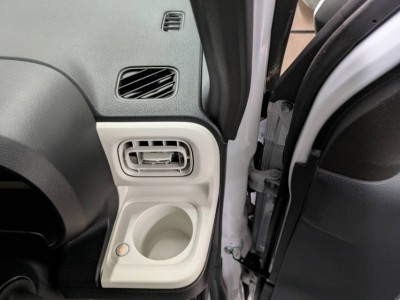 ダイハツ ムーヴキャンバス 32枚目