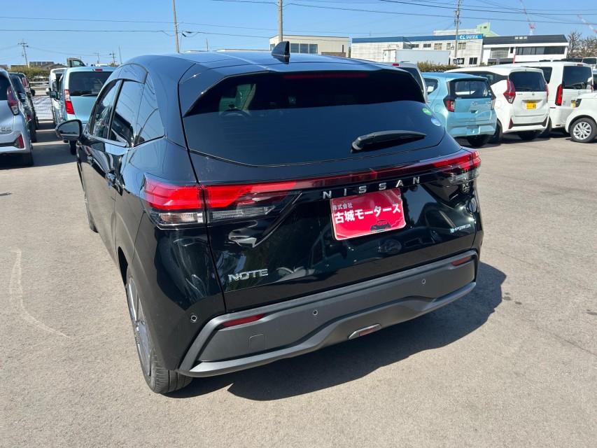 ニッサン ノート 15枚目