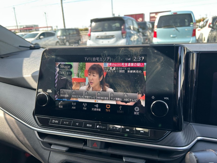 ニッサン ノート 5枚目