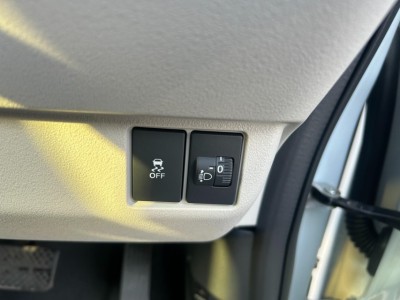 ホンダ N BOX 30枚目