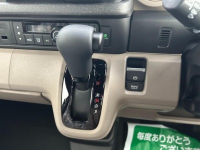 ホンダ N BOX 33枚目
