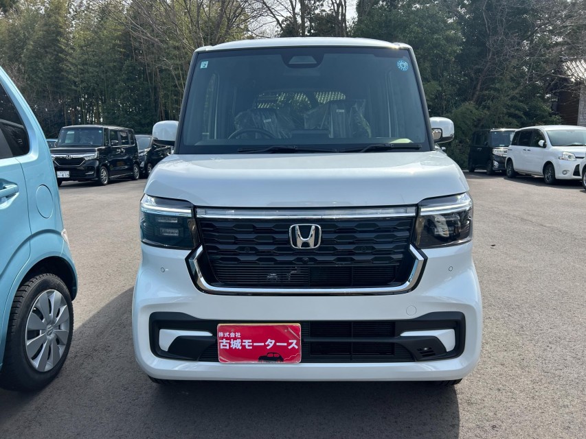 ホンダ N BOX 2枚目