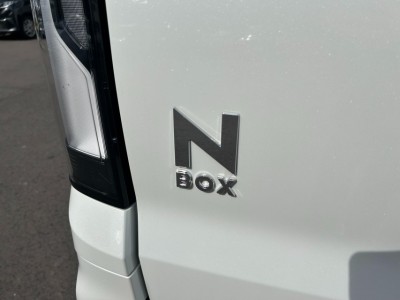ホンダ N BOX 9枚目
