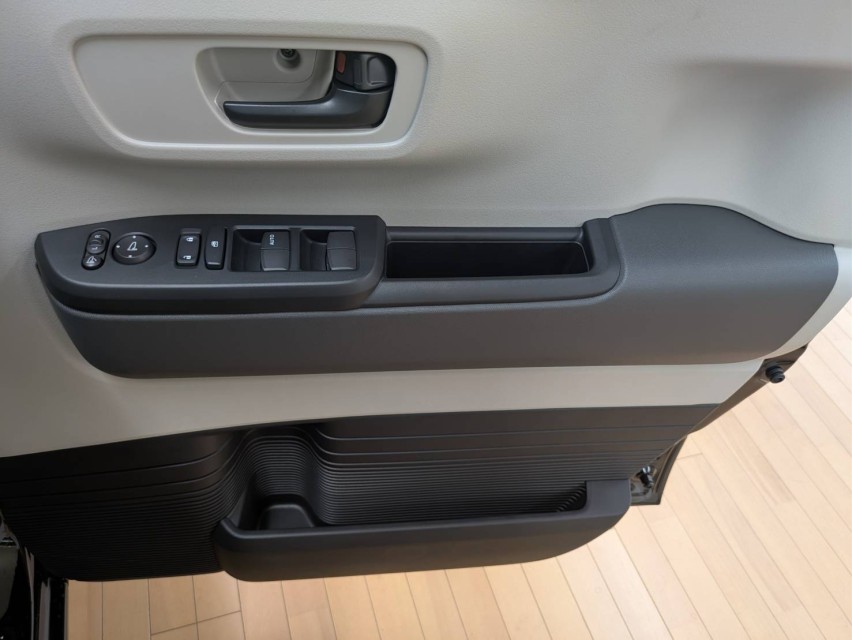 ホンダ N BOX 22枚目