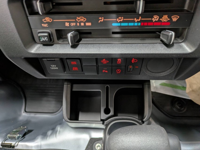 ダイハツ ハイゼット 23枚目