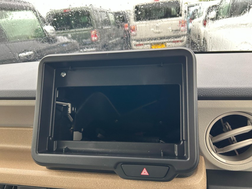 ホンダ N BOX 30枚目