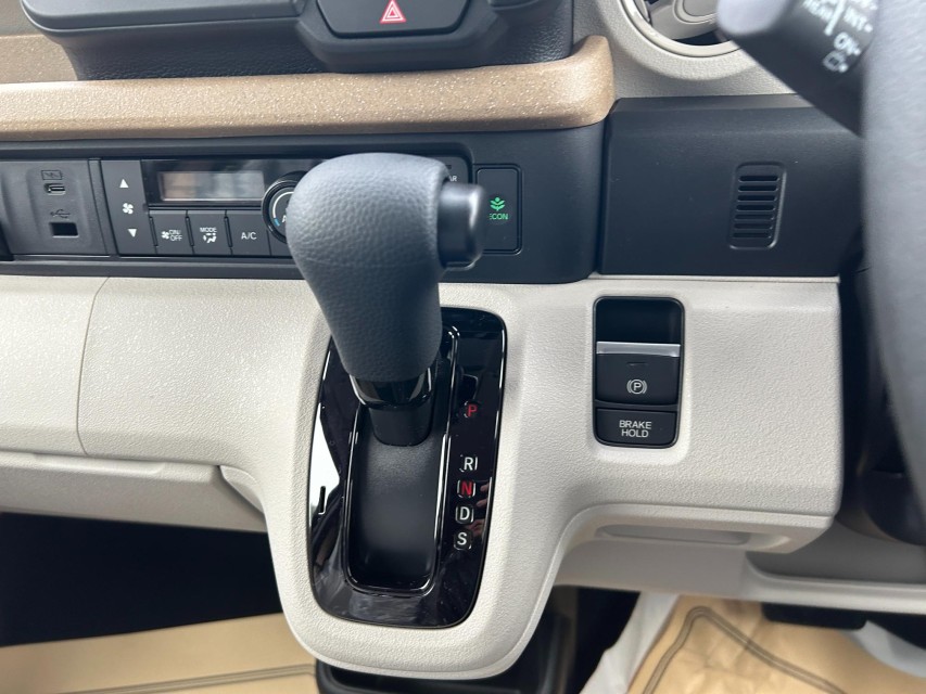 ホンダ N BOX 33枚目