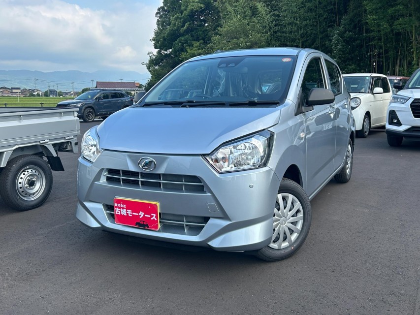 ダイハツ ミライース 1枚目