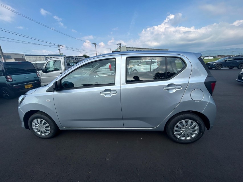 ダイハツ ミライース 26枚目