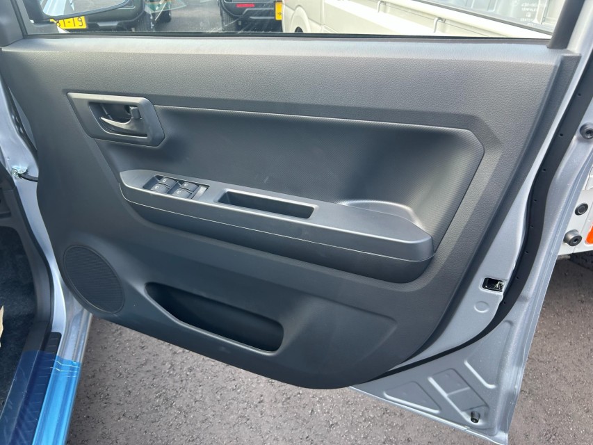 ダイハツ ミライース 36枚目