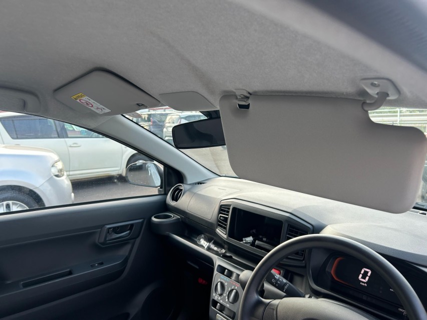 ダイハツ ミライース 50枚目