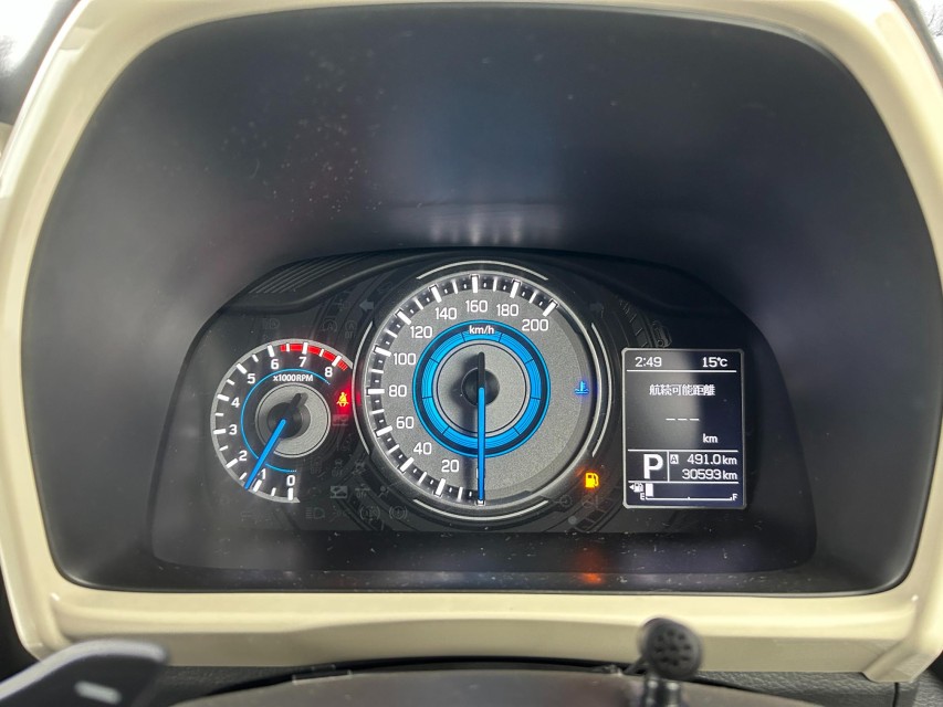 スズキ クロスビー 29枚目