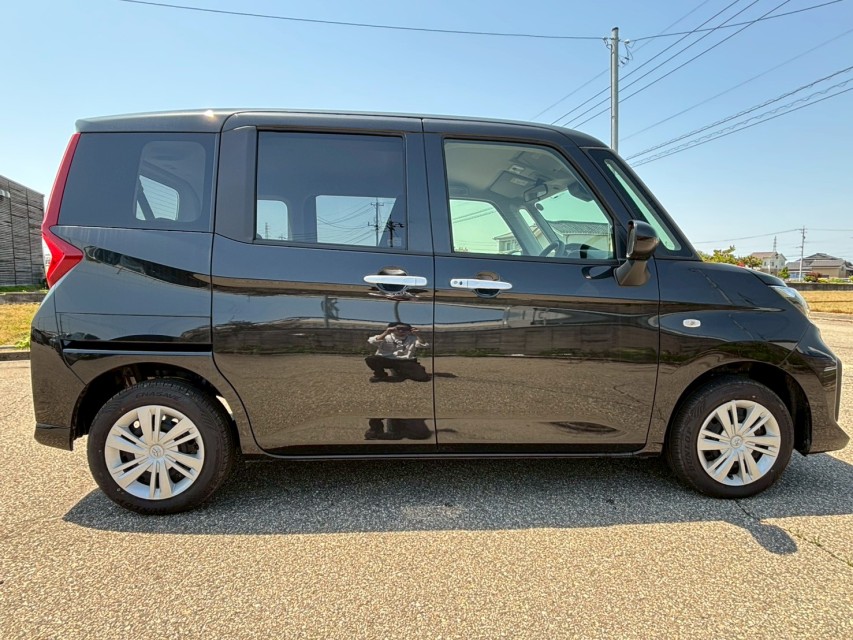 トヨタ ルーミー 8枚目
