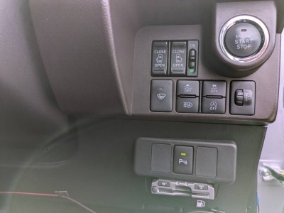 トヨタ ルーミー 35枚目