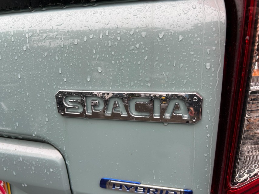 スズキ スペーシア 14枚目