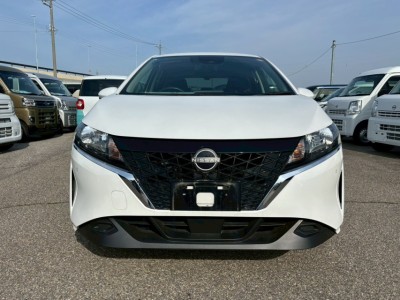 ニッサン ノート 2枚目