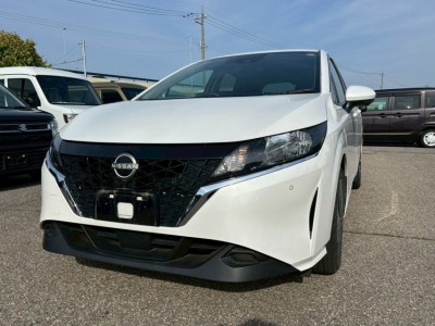 ニッサン ノート 3枚目