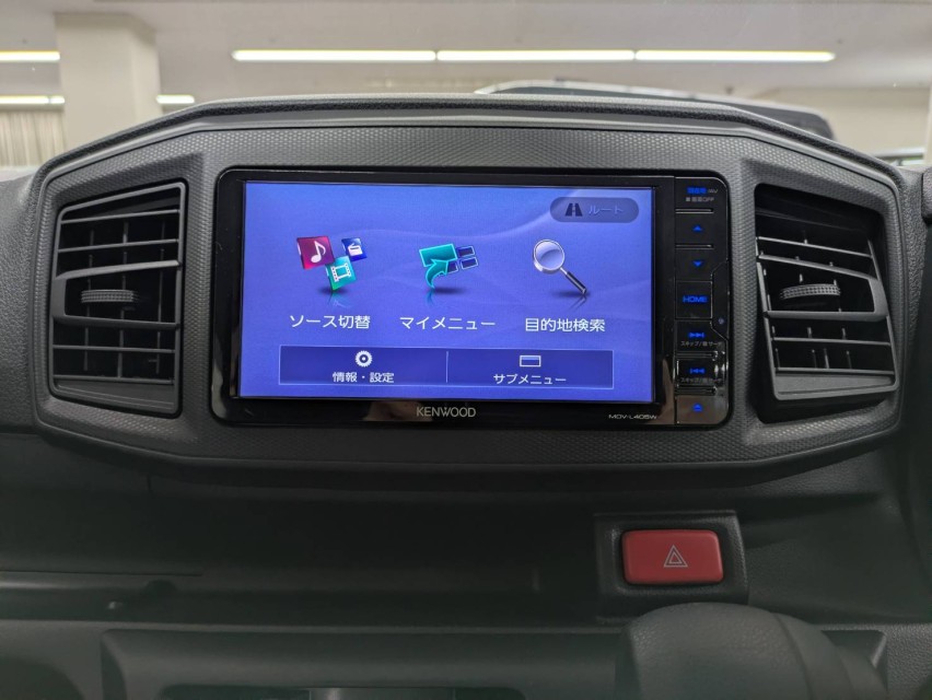 ダイハツ ミライース 2枚目