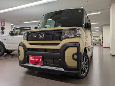 ダイハツ タントファンクロス 4枚目