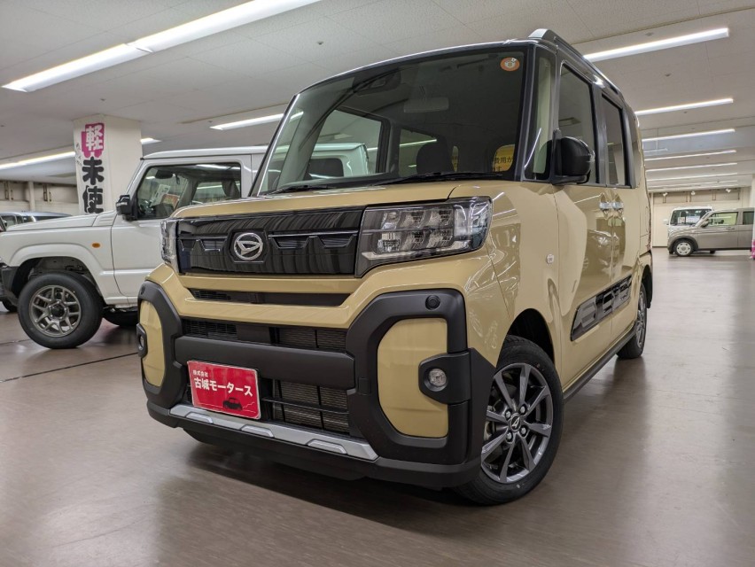 ダイハツ タントファンクロス 5枚目