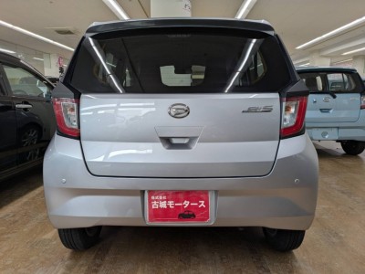 ダイハツ ミライース 12枚目