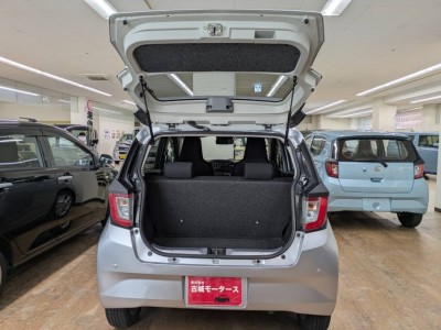 ダイハツ ミライース 15枚目