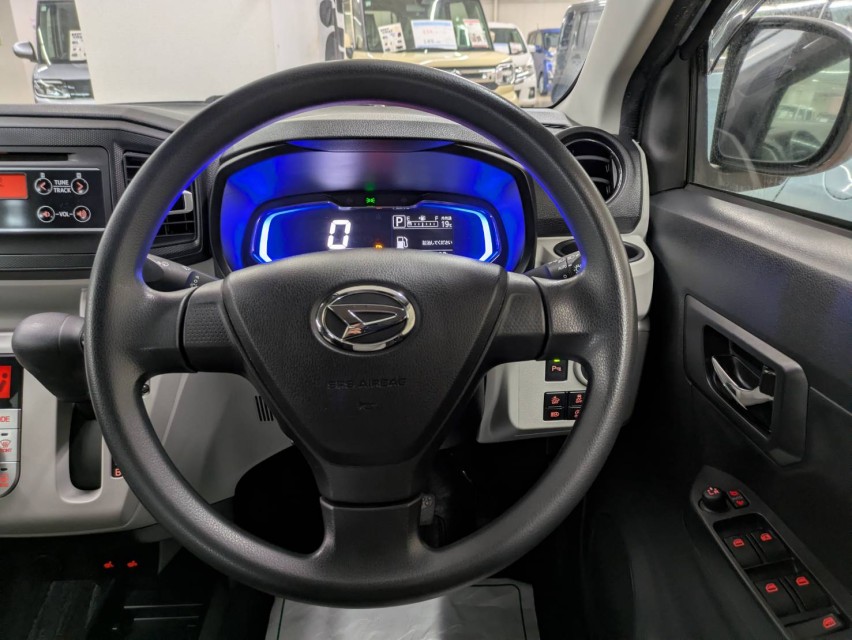 ダイハツ ミライース 24枚目