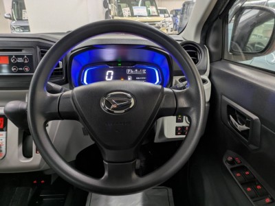 ダイハツ ミライース 24枚目