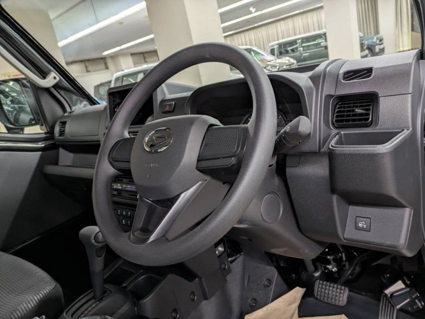 ダイハツ ハイゼット 25枚目