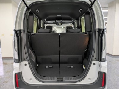 ホンダ N BOX 13枚目