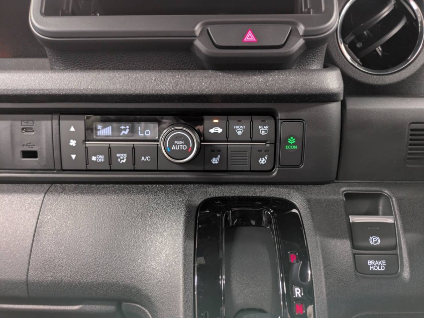 ホンダ N BOX 38枚目