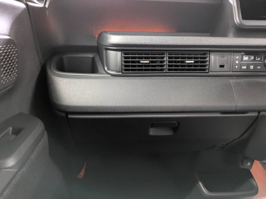 ホンダ N BOX 41枚目