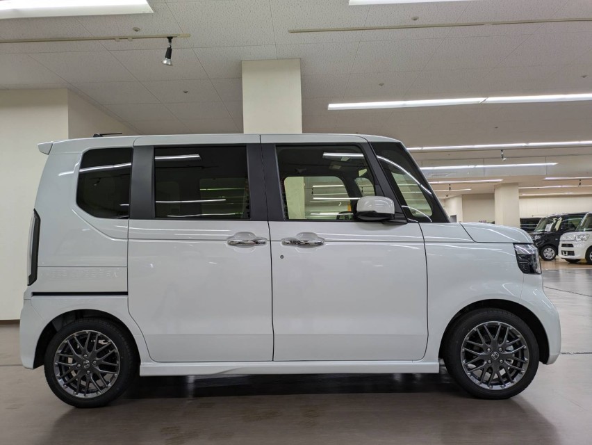ホンダ N BOX 8枚目
