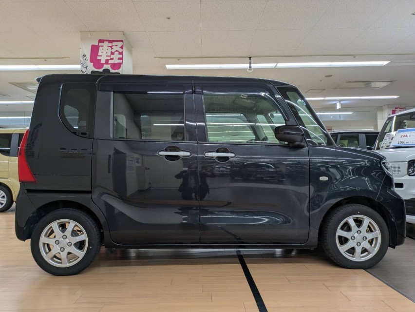 ダイハツ タント 8枚目