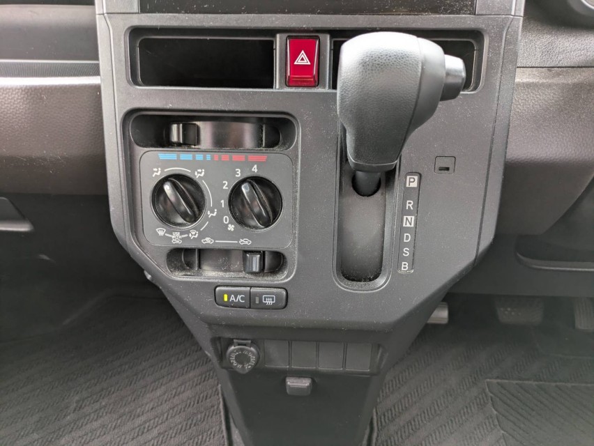 トヨタ ルーミー 41枚目